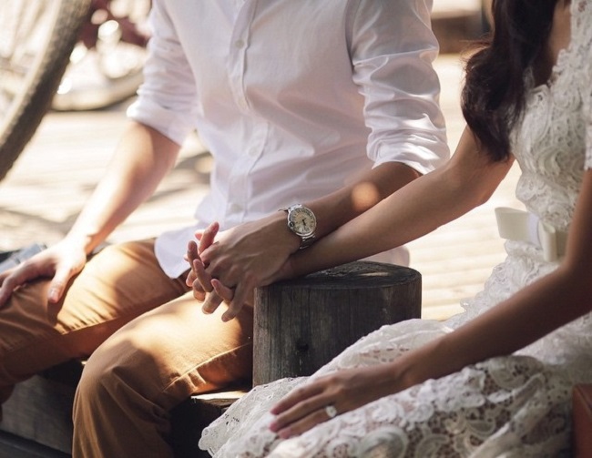 Người thật lòng yêu thương bạn thì có tiền cũng không mua được